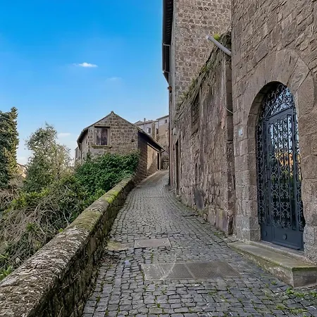 Parco Del Paradosso Apartment Viterbo